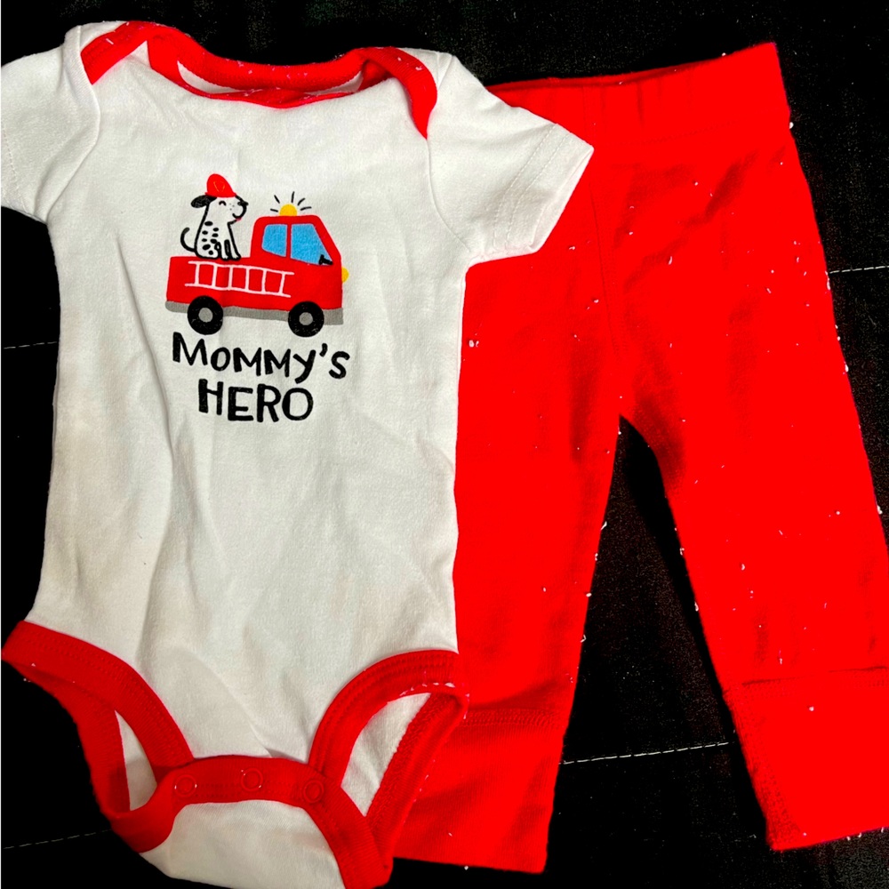 BABY BOY’S “Mommy’s Hero” 2 Piece Pants Set 0-3 Months